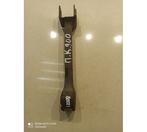 Рычаг подвески(задний правый)