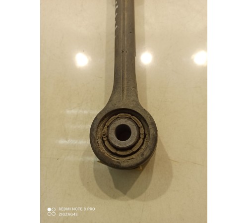 Рычаг подвески(задний правый)