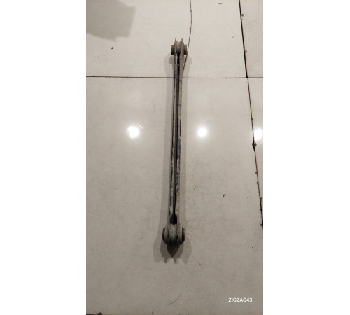 Рычаг подвески(задний правый)