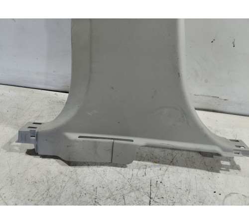 Обшивка центральной стойки левая нижняя