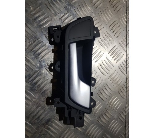 Ручка двери внутренняя задн. прав.