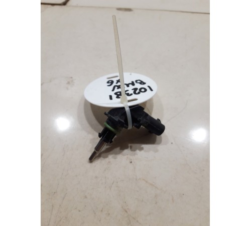 Датчик температуры во впускном коллекторе