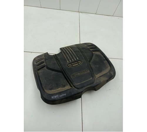 Накладка двигателя декоративная