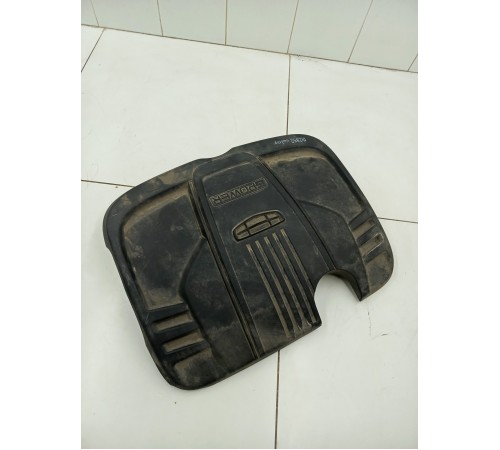 Накладка двигателя декоративная