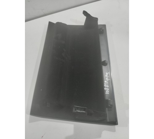 Крышка бардачка