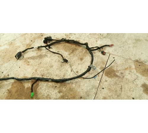 Электропроводка крышки багажника