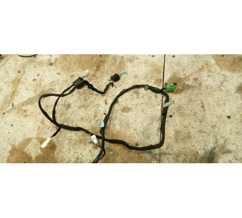 Электропроводка крышки багажника