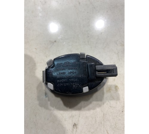 Плафон внутреннего освещения