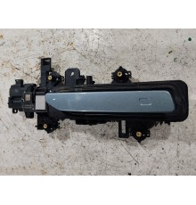 Ручка двери передняя правая внешняя