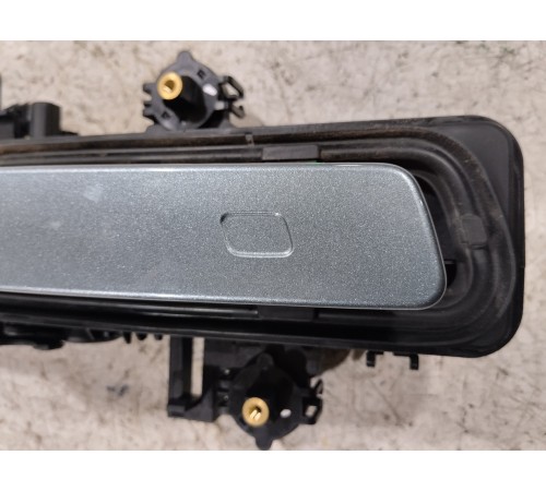 Ручка двери передняя правая внешняя