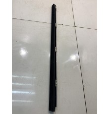 Уплотнитель стекла (задний, левый, внутренний))