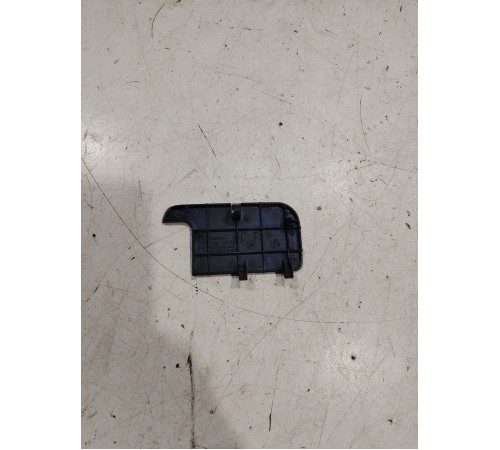 Накладка (заглушка) салона правая