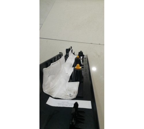 Накладка порога передняя правая