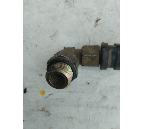 Тормозной шланг передний левый