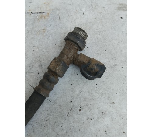 Тормозной шланг передний левый