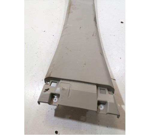 Обшивка стойки левая