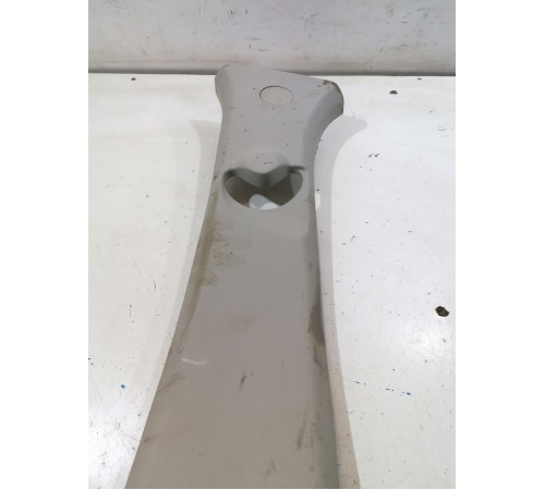 Обшивка стойки левая