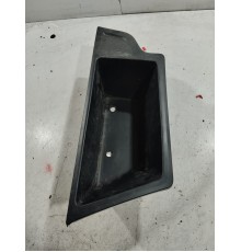 Вещевой ящик центральной консоли