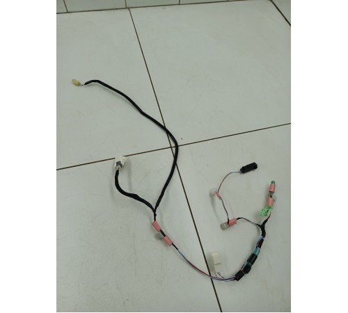 Электропроводка обшивки двери задняя левая