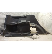 Обшивка багажника(левая)