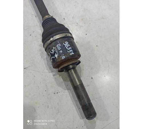 Привод (полуось) (задний левый)