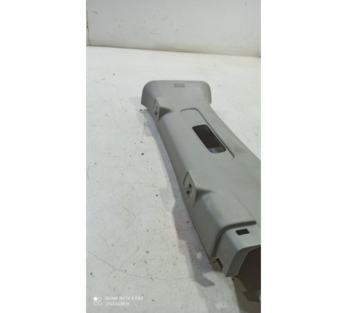 Обшивка центральной стойки(левая верхняя)