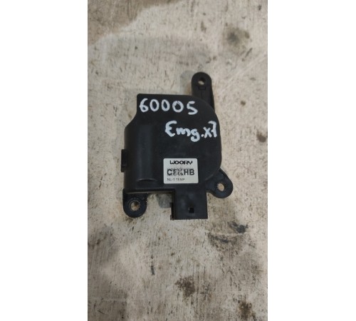 Моторчик привода заслонок отопителя