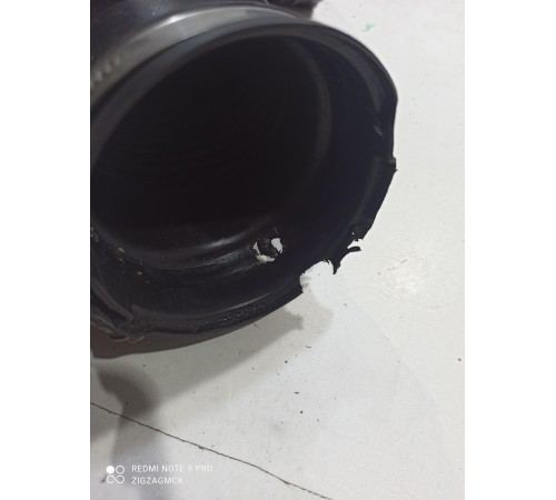 Патрубок воздушного фильтра