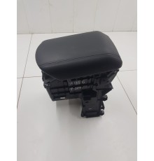 Ящик центральной консоли с подлокотником