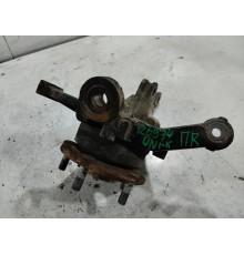 Кулак поворотный передний правый