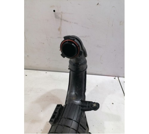 Патрубок воздушного фильтра