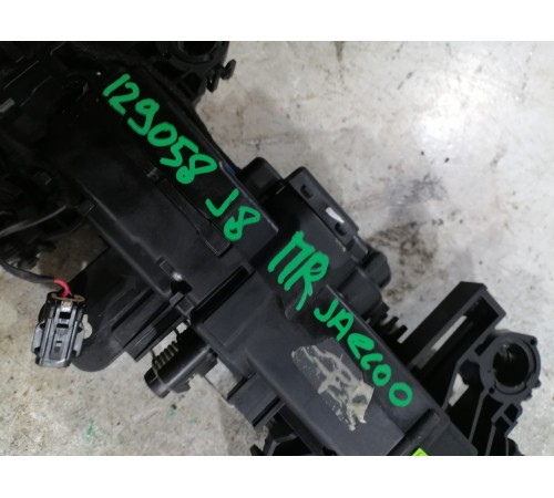 Ручка двери передняя правая внешняя