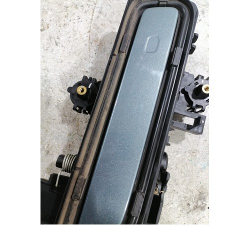 Ручка двери передняя правая внешняя