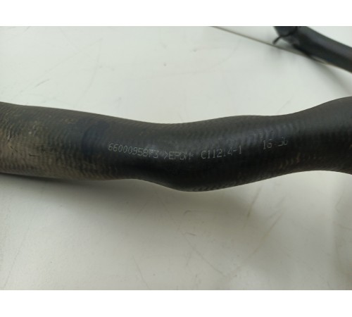 Патрубок системы охлаждения