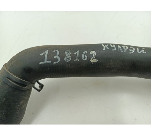 Патрубок системы охлаждения