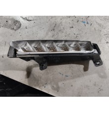 Дневной ходовой огонь правый (ДХО)