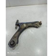 Рычаг подвески(передний правый)