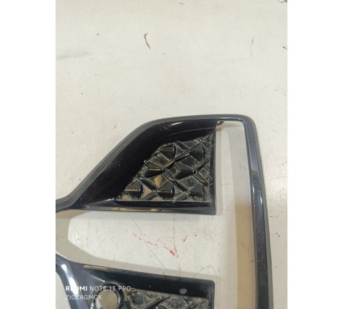 Накладка противотуманной фары левая, рамка