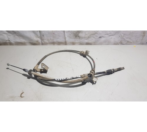 Трос стояночного тормоза правый