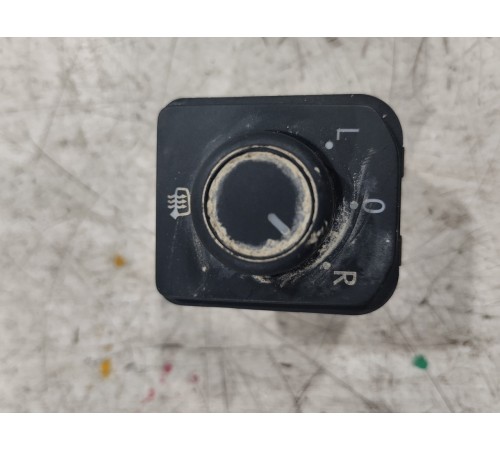 Блок управления зеркалами передний левый