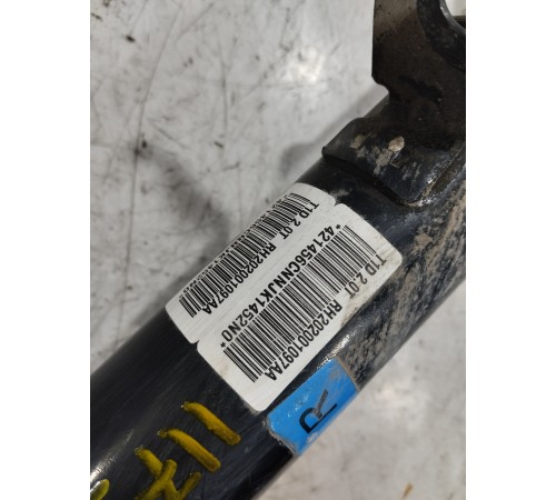 Амортизатор подвески передний правый в сборе