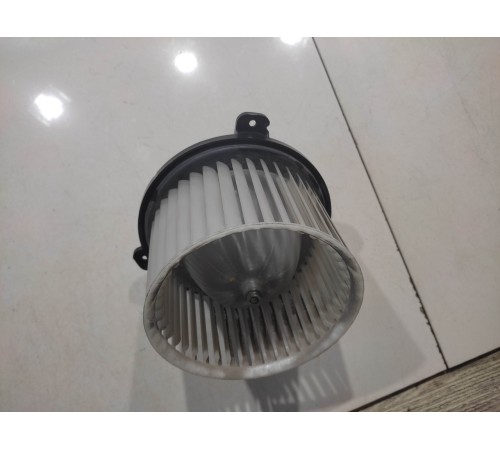 Моторчик отопителя (основной)