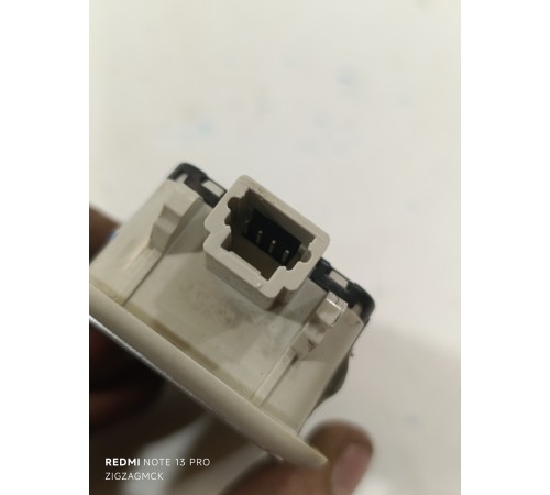 Плафон внутреннего освещения