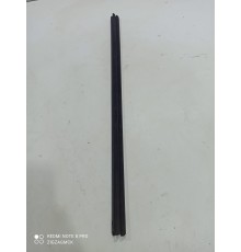 Уплотнитель стекла задний левый