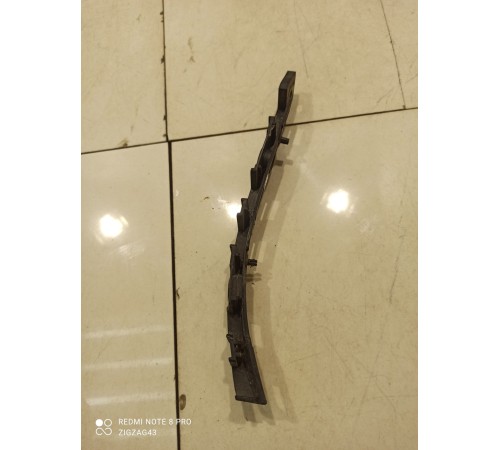 Направляющая бампера(задняя левая)