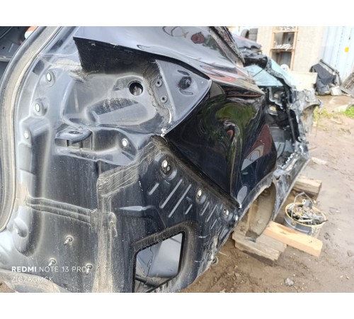 Крыло заднее правое