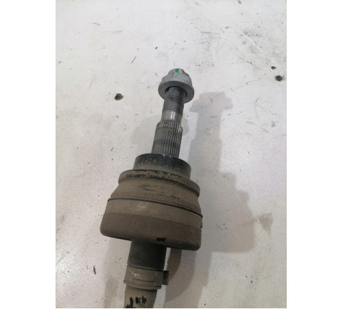 Привод (полуось) задний правый