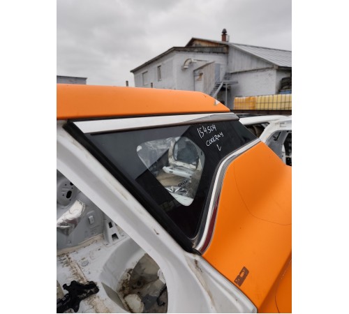 Глухое стекло заднее левое