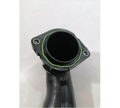 Патрубок интеркулера