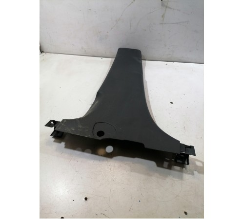 Обшивка центральной стойки левая нижняя